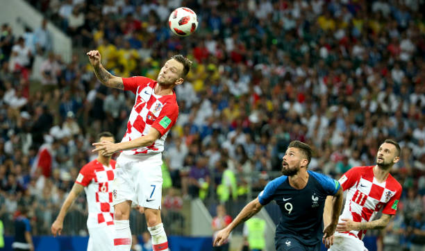 国足的不断 国足的不断