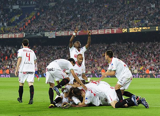 弩张的气氛 弩张的气氛