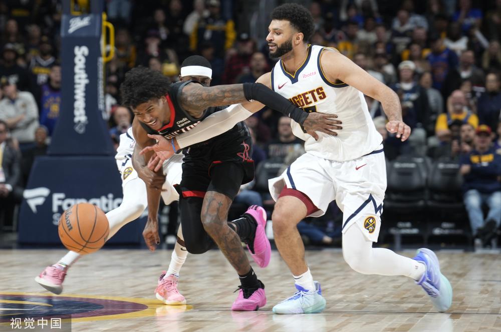 作的运动中 作的运动中