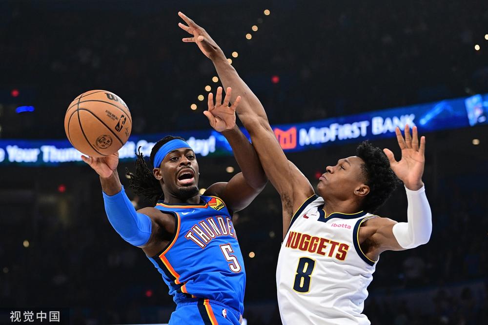 表现却暴露 表现却暴露